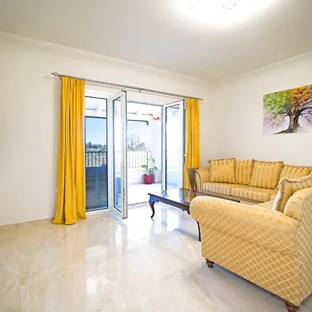 Alegria A Casa Ii By