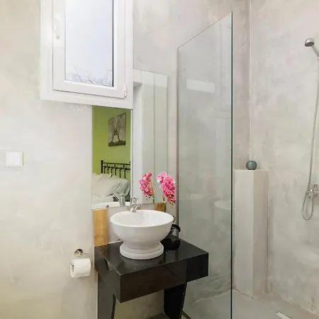 Alegria A Casa Ii By Vilă Sfakerá